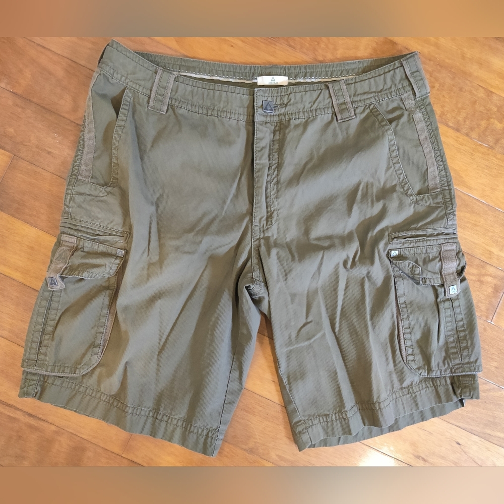 Ascend Olive Green Cargo Utility Shorts